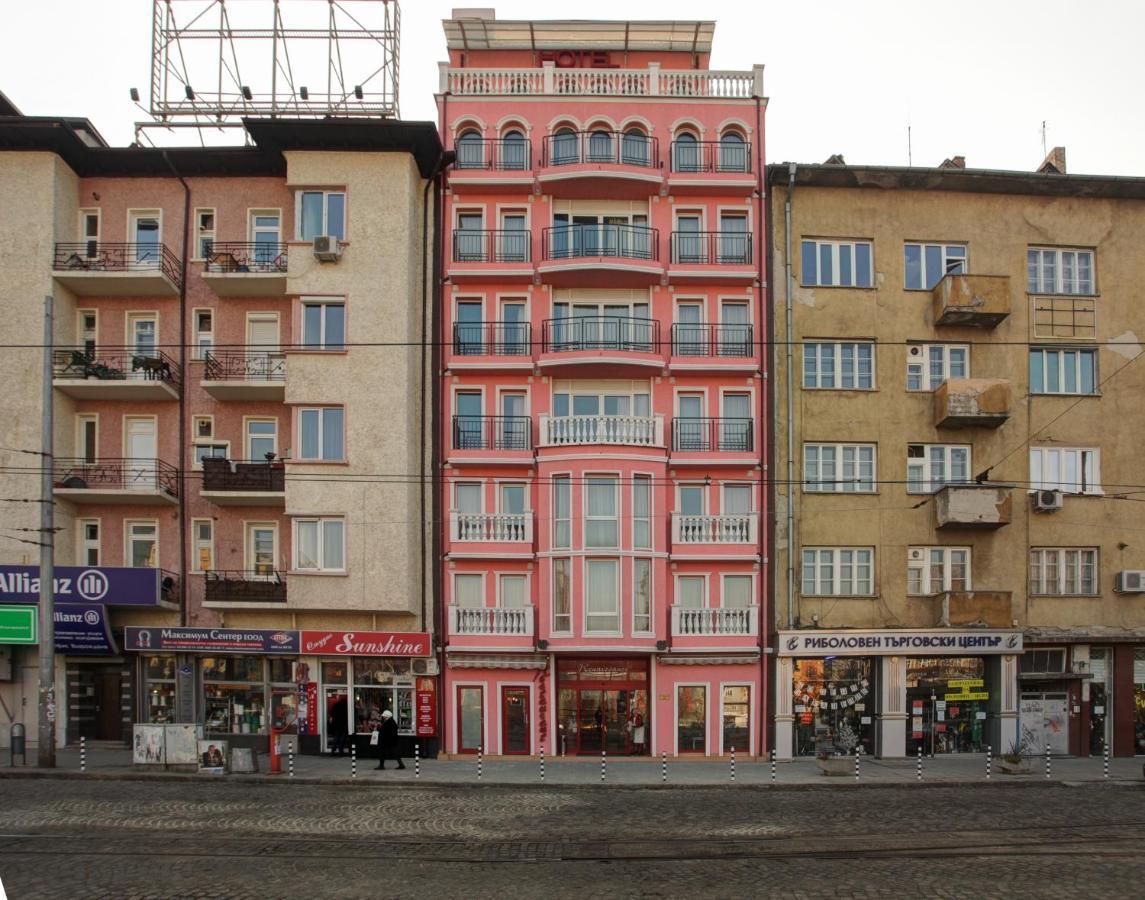 Central Plaza Hotel София Экстерьер фото