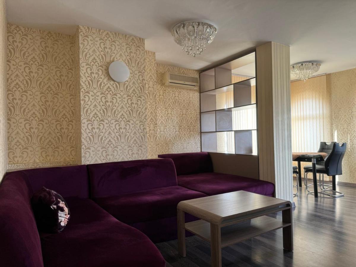 Central Plaza Hotel София Экстерьер фото