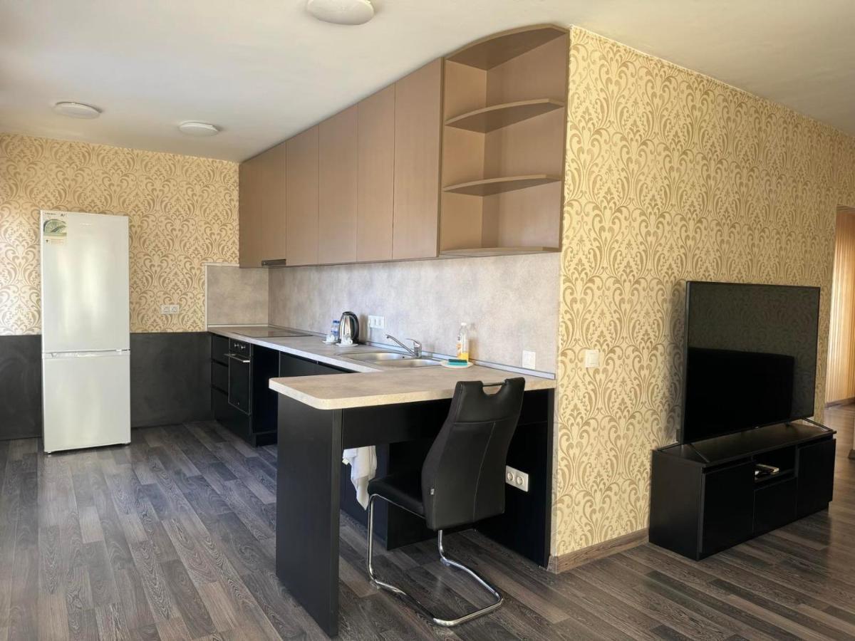 Central Plaza Hotel София Экстерьер фото